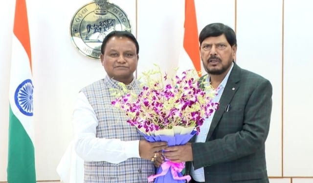 Ramdas Athawale meets Odisha CM