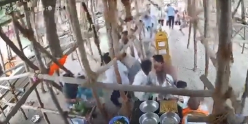 Parbhani temple roof collapse