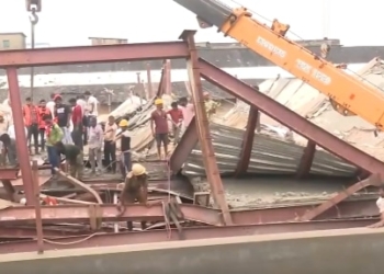Kolkata warehouse collapse