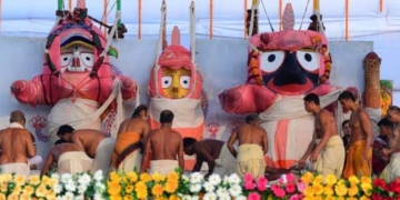 Snana Yatra 2026: Holy Trinity Receives Sacred Ceremonial Bath at Puri’s Snana Mandap