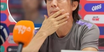 South Korea Coach