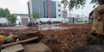 Bhubaneswar road digging monsoon unpreparedness