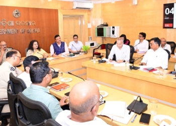 Chief Secretary Reviews Puri Rath Yatra Preparations; June 30 Deadline Set for Completion