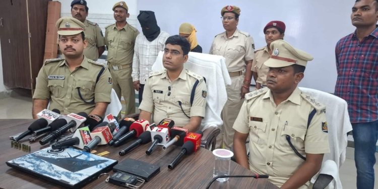 Malkangiri gold robbery couple arrested