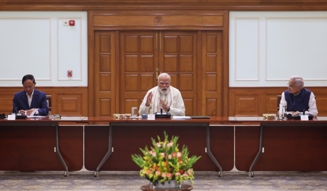 PM Modi Economic Advisory Council meeting