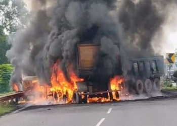 Sundargarh trailer collision