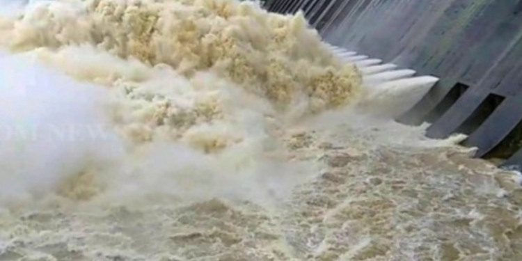 Hirakud Dam water level decline