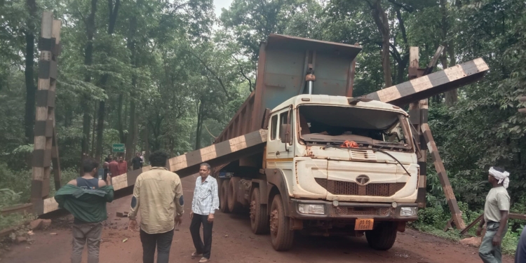 Truck Collides with Railway Gate
