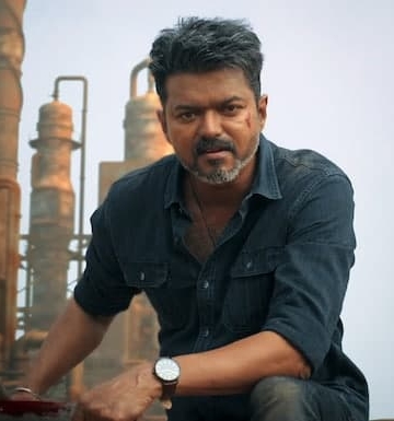 'Jana Nayagan' Opens to Packed Theatres as Vijay's Final Film Receives Mixed Early Reactions