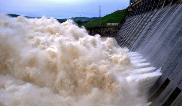 Mahanadi water level