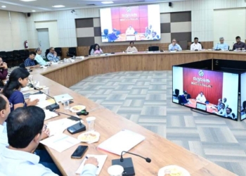Chief Secretary review Mayurbhanj projects