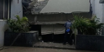 Pune Building Collapse