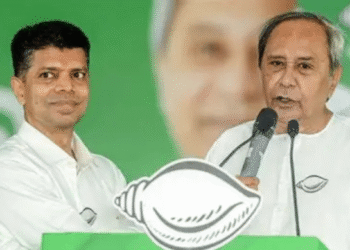 Naveen Patnaik helicopter expenditure case