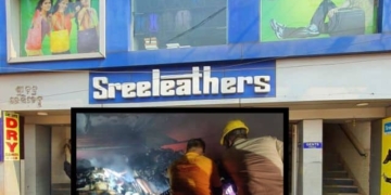 Sreeleathers showroom fire Bhubaneswar