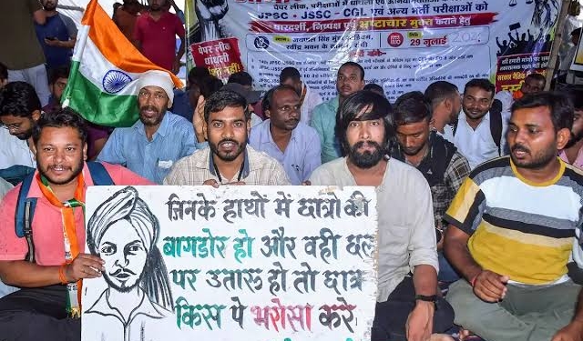 All 3 JPSC Members Resign Amid Exam Row; Jharkhand Governor Accepts Quit Letters