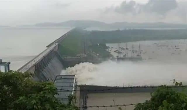 Hirakud Dam gates closure