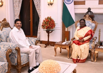 Odisha Governor meets President Droupadi Murmu in New Delhi