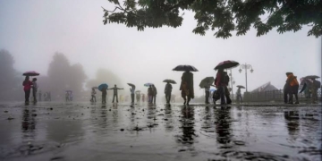 Low-Pressure Area Over Jharkhand to Bring Heavy Rain in 8 States; Odisha Also On Watch