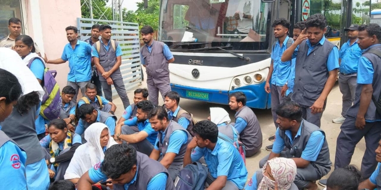 Ama Bus Protest Bhubaneswar
