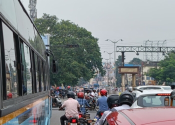 Bhubaneswar Kataka Road traffic jam