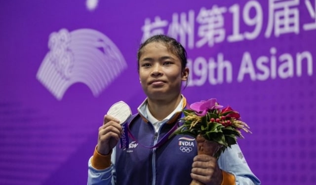 Roshibina Devi Wushu medal