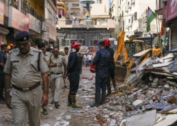 Delhi hostel collapse suspension