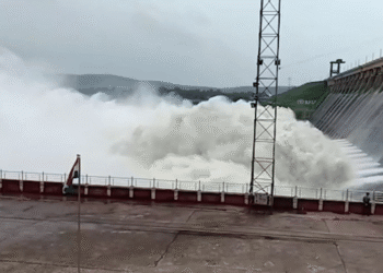 Hirakud Dam 28 gates opened