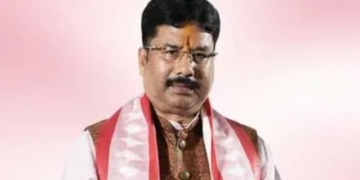 Odisha unsafe buildings demolition