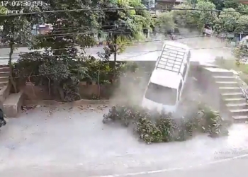Ghaziabad school van accident