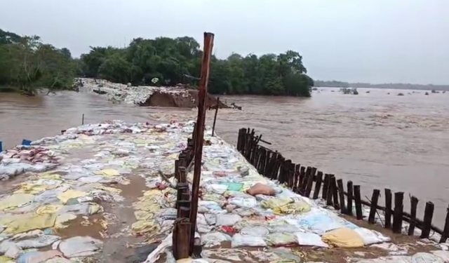 Kani River embankment breach