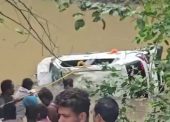 Odisha devotees car accident