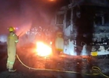 Yamuna Expressway bus fire