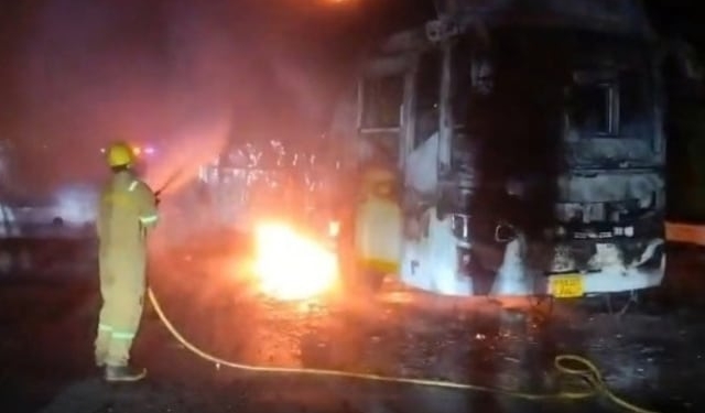 Yamuna Expressway bus fire