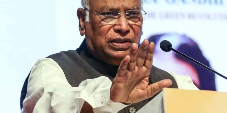 ​Kharge Seeks 'Puppet' CEC Gyanesh Kumar's Removal, Calls Mass Voter Deletions 'Vote-Demonetisation'