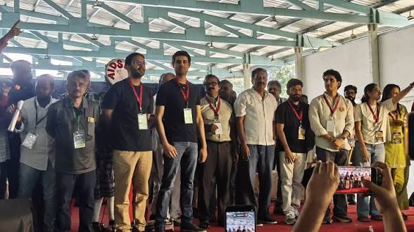 CJP Bengaluru Protest: Dipke, Dhruv Rathee & Prakash Raj at Freedom ...