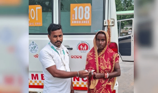 108 Ambulance Staff Integrity Bhadrak