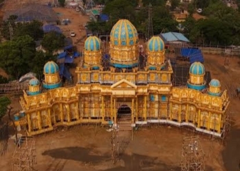 Vatican City Recreated in Bhubaneswar: Rasulgarh Puja Pandal Stuns Devotees This Dussehra