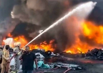 Firozabad Fire: Massive Blaze Hits Tyre Factory in Naushehra, UP