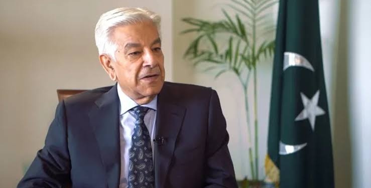 Pakistan Defence Minister Khawaja Asif Flags 'Bureaucratic Exodus' Amid Army Chief Asim Munir's Growing Influence