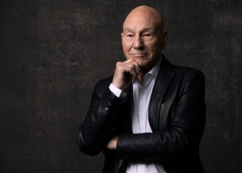 ​Sir Patrick Stewart, Legendary 'Star Trek' and 'X-Men' Actor, Passes After Battle with Alzheimer's and Lewy Body Dementia