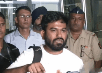Abhijeet Dipke slams Delhi Police