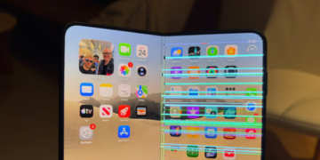 iPhone Duo display crack