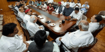 INDIA bloc mock impeachment CEC