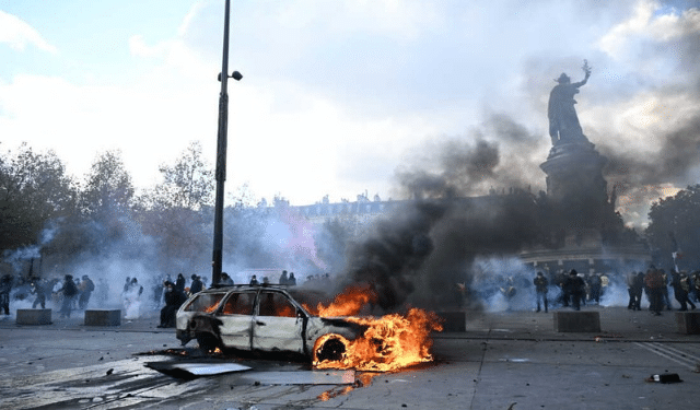 France riots 1800 arrests