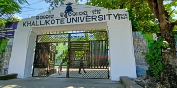 Khallikote University student clash