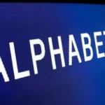 ​Alphabet Shares Plunge 13% as Q3 Profit Misses Expectations Amid Escalating AI Capital Expenditures
