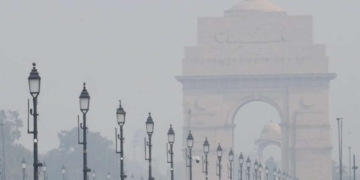 Delhi AQI 226 poor