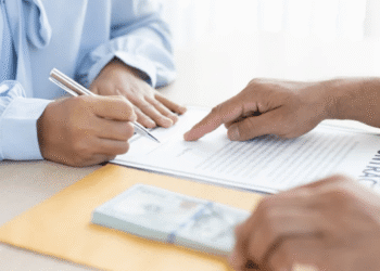 How to Compare Personal Loan Offers Using an EMI Calculator