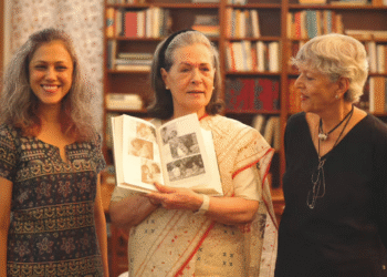 Alt Text Sonia opposed Rajiv PM