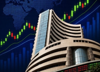 Indian Stock Market: Sensex and Nifty Trade Flat Amid IT Sell-Off, Broader Markets Outperform
